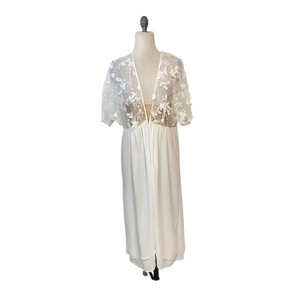 aeom Orna Embroidered Applique Duster White Small NWT - Picture 5 of 9